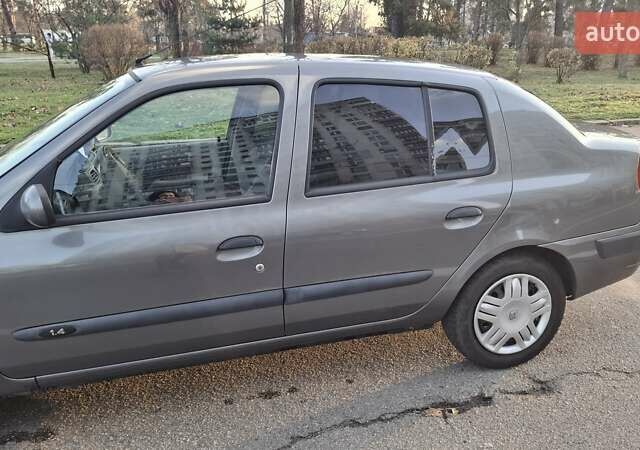 Серый Рено Clio Symbol, объемом двигателя 1.39 л и пробегом 148 тыс. км за 3500 $, фото 15 на Automoto.ua