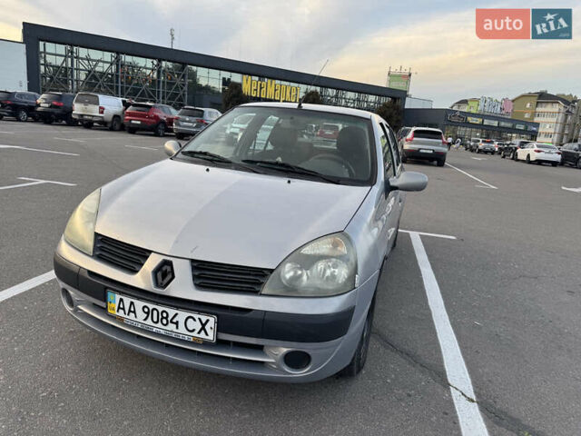 Серый Рено Clio Symbol, объемом двигателя 1.39 л и пробегом 277 тыс. км за 2650 $, фото 1 на Automoto.ua
