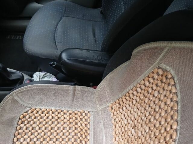 Серый Рено Clio Symbol, объемом двигателя 1.4 л и пробегом 250 тыс. км за 2600 $, фото 4 на Automoto.ua