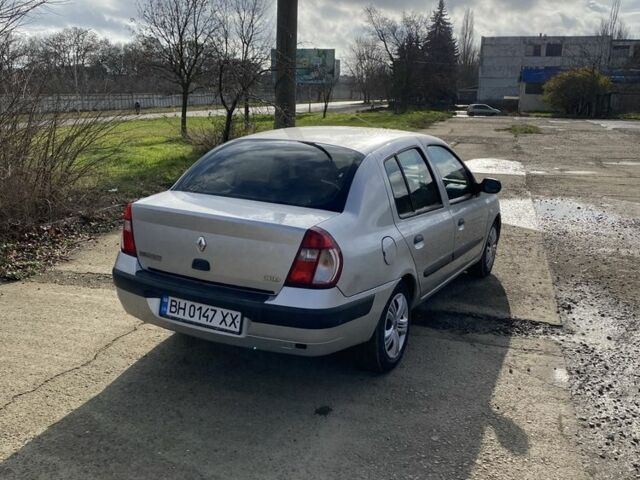 Серый Рено Clio Symbol, объемом двигателя 1.4 л и пробегом 130 тыс. км за 4300 $, фото 3 на Automoto.ua