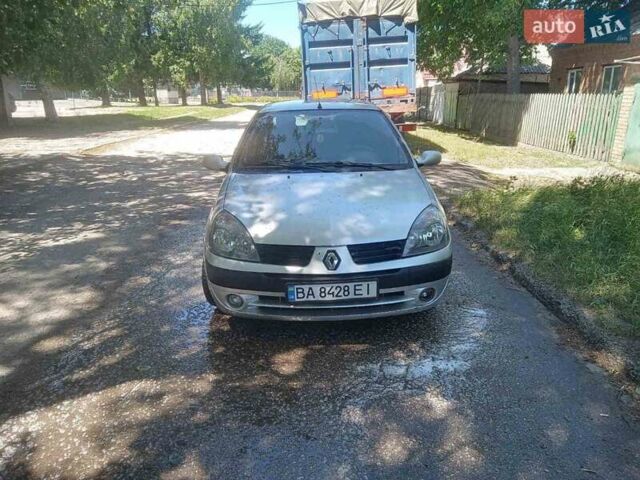 Серый Рено Clio Symbol, объемом двигателя 1.4 л и пробегом 300 тыс. км за 3000 $, фото 22 на Automoto.ua