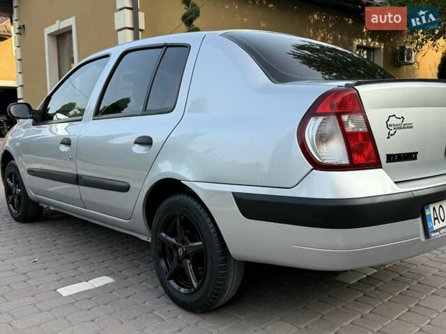 Серый Рено Clio Symbol, объемом двигателя 1.4 л и пробегом 207 тыс. км за 3250 $, фото 9 на Automoto.ua