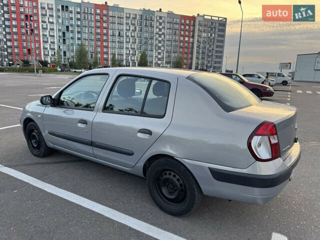 Серый Рено Clio Symbol, объемом двигателя 1.39 л и пробегом 277 тыс. км за 2650 $, фото 6 на Automoto.ua