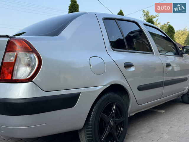Серый Рено Clio Symbol, объемом двигателя 1.4 л и пробегом 207 тыс. км за 3250 $, фото 6 на Automoto.ua