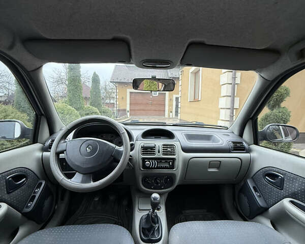 Сірий Рено Clio Symbol, об'ємом двигуна 1.4 л та пробігом 207 тис. км за 3250 $, фото 19 на Automoto.ua