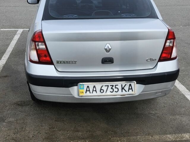 Серый Рено Clio Symbol, объемом двигателя 1.4 л и пробегом 219 тыс. км за 3700 $, фото 5 на Automoto.ua