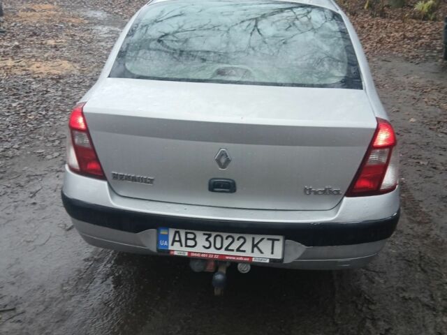 Серый Рено Clio Symbol, объемом двигателя 1.4 л и пробегом 110 тыс. км за 2850 $, фото 3 на Automoto.ua