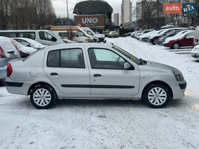 Сірий Рено Clio Symbol, об'ємом двигуна 1.4 л та пробігом 182 тис. км за 2900 $, фото 4 на Automoto.ua