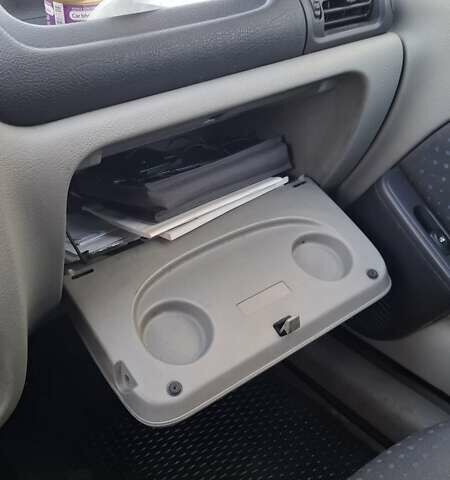 Серый Рено Clio Symbol, объемом двигателя 1.39 л и пробегом 148 тыс. км за 3500 $, фото 36 на Automoto.ua