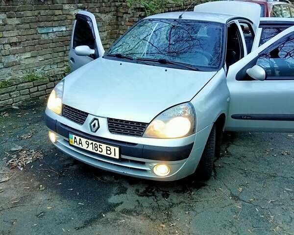 Сірий Рено Clio Symbol, об'ємом двигуна 1.4 л та пробігом 54 тис. км за 5600 $, фото 6 на Automoto.ua