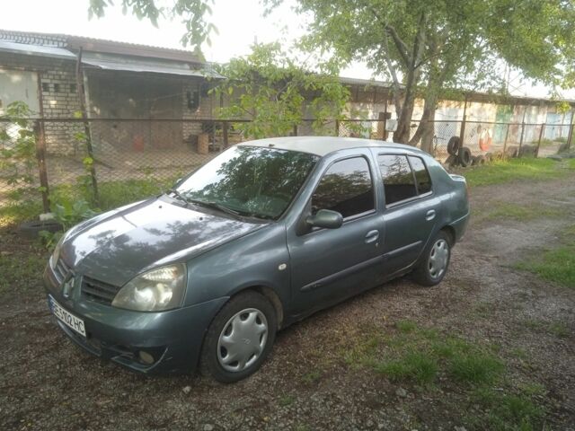 Серый Рено Clio Symbol, объемом двигателя 1.4 л и пробегом 299 тыс. км за 2200 $, фото 8 на Automoto.ua