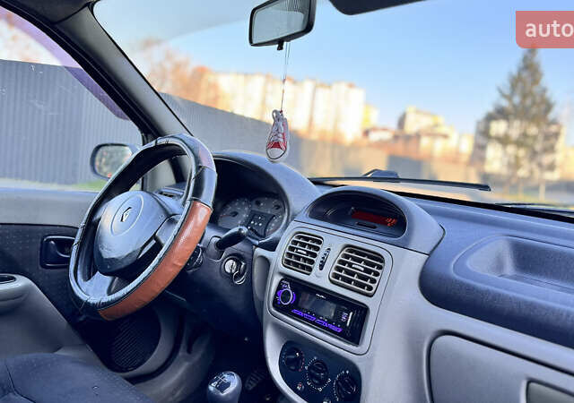Серый Рено Clio Symbol, объемом двигателя 1.4 л и пробегом 225 тыс. км за 2950 $, фото 41 на Automoto.ua