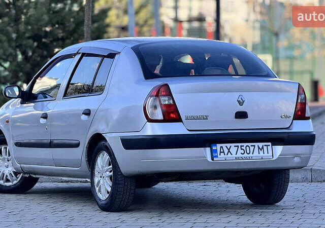 Серый Рено Clio Symbol, объемом двигателя 1.4 л и пробегом 225 тыс. км за 2950 $, фото 23 на Automoto.ua