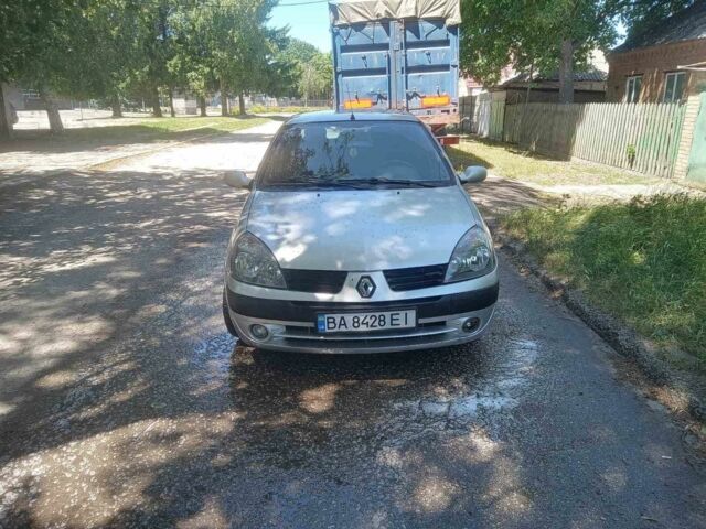 Серый Рено Clio Symbol, объемом двигателя 1.4 л и пробегом 300 тыс. км за 3500 $, фото 3 на Automoto.ua