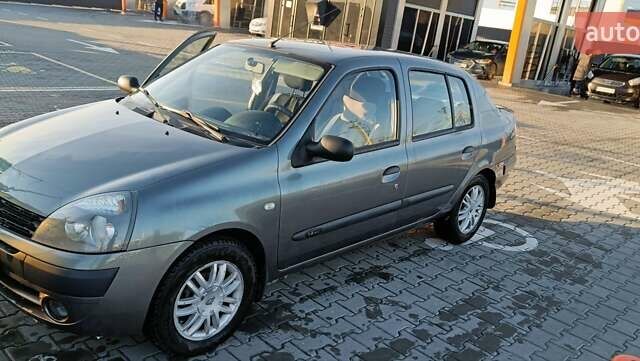 Сірий Рено Clio Symbol, об'ємом двигуна 1.4 л та пробігом 155 тис. км за 3450 $, фото 1 на Automoto.ua