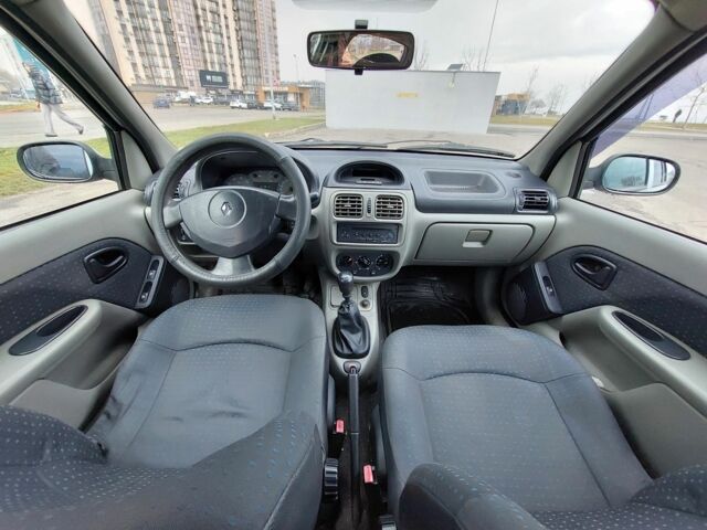 Серый Рено Clio Symbol, объемом двигателя 1.4 л и пробегом 283 тыс. км за 3300 $, фото 23 на Automoto.ua