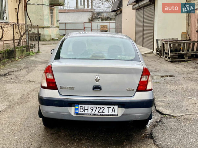 Серый Рено Clio Symbol, объемом двигателя 1.39 л и пробегом 163 тыс. км за 3400 $, фото 4 на Automoto.ua