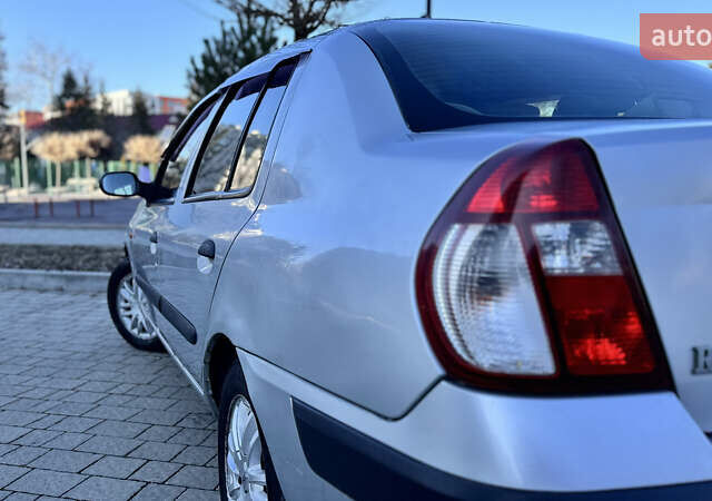 Серый Рено Clio Symbol, объемом двигателя 1.4 л и пробегом 225 тыс. км за 2950 $, фото 15 на Automoto.ua