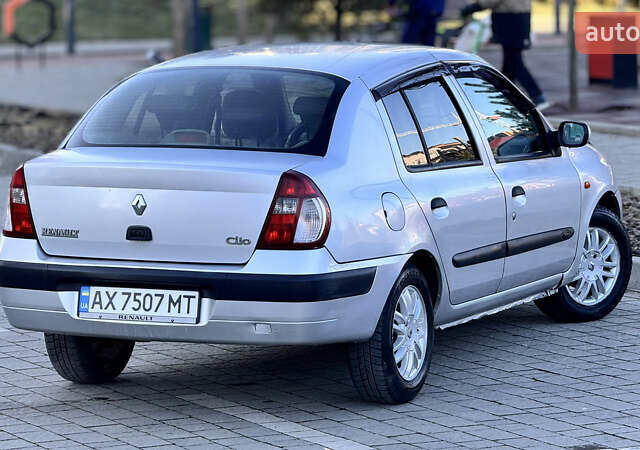 Серый Рено Clio Symbol, объемом двигателя 1.4 л и пробегом 225 тыс. км за 2950 $, фото 14 на Automoto.ua