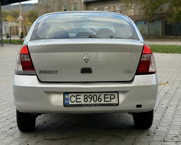 Серый Рено Clio Symbol, объемом двигателя 1.4 л и пробегом 267 тыс. км за 2950 $, фото 12 на Automoto.ua