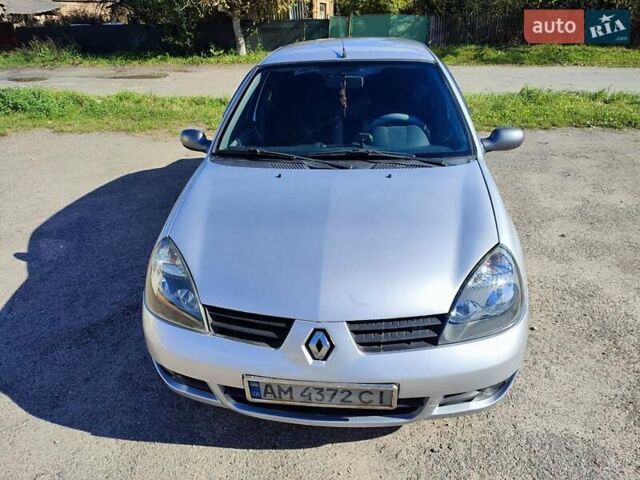 Серый Рено Clio Symbol, объемом двигателя 1.4 л и пробегом 335 тыс. км за 3250 $, фото 22 на Automoto.ua