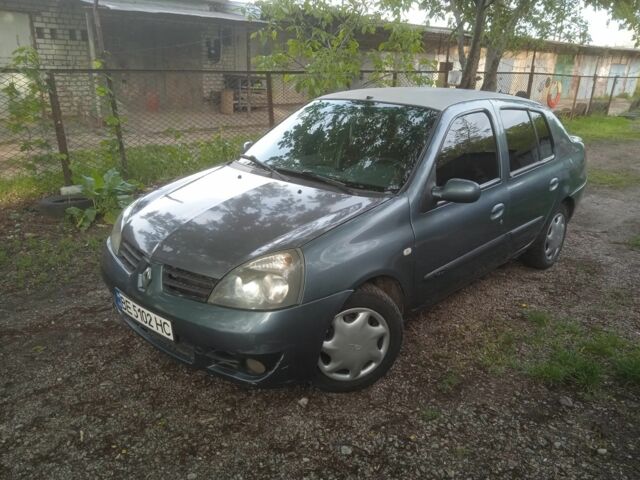 Серый Рено Clio Symbol, объемом двигателя 1.4 л и пробегом 299 тыс. км за 2200 $, фото 2 на Automoto.ua