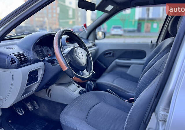 Серый Рено Clio Symbol, объемом двигателя 1.4 л и пробегом 225 тыс. км за 2950 $, фото 26 на Automoto.ua