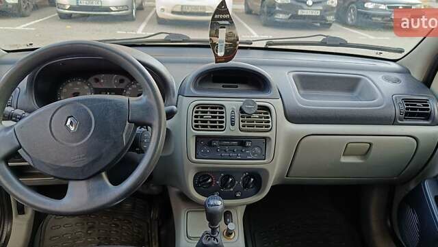 Сірий Рено Clio Symbol, об'ємом двигуна 1.4 л та пробігом 155 тис. км за 3450 $, фото 12 на Automoto.ua