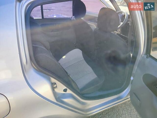 Серый Рено Clio Symbol, объемом двигателя 1.4 л и пробегом 335 тыс. км за 3250 $, фото 10 на Automoto.ua