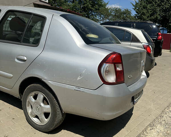 Сірий Рено Clio Symbol, об'ємом двигуна 1.39 л та пробігом 208 тис. км за 3500 $, фото 5 на Automoto.ua