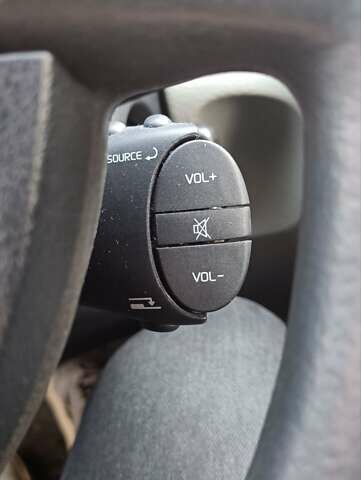 Сірий Рено Clio Symbol, об'ємом двигуна 1.4 л та пробігом 155 тис. км за 3450 $, фото 23 на Automoto.ua