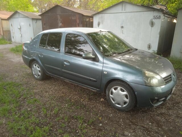 Серый Рено Clio Symbol, объемом двигателя 1.4 л и пробегом 299 тыс. км за 2200 $, фото 10 на Automoto.ua