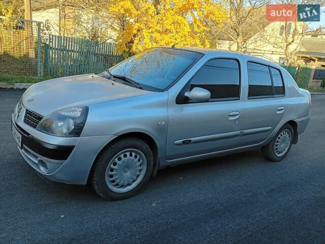 Серый Рено Clio Symbol, объемом двигателя 1.4 л и пробегом 237 тыс. км за 2950 $, фото 8 на Automoto.ua