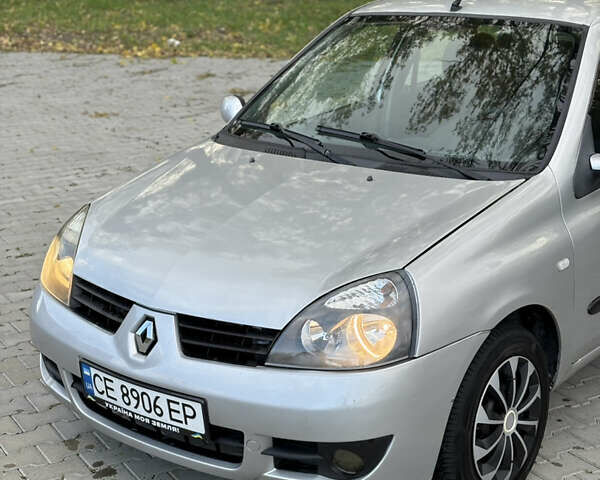 Серый Рено Clio Symbol, объемом двигателя 1.4 л и пробегом 267 тыс. км за 2950 $, фото 3 на Automoto.ua
