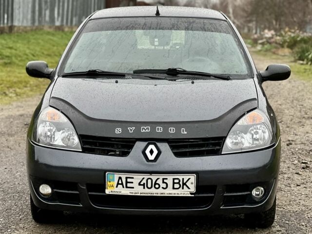 Серый Рено Clio Symbol, объемом двигателя 1.4 л и пробегом 75 тыс. км за 3950 $, фото 7 на Automoto.ua