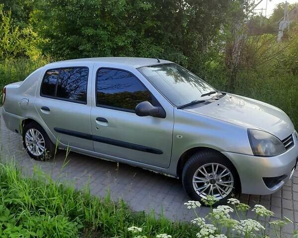 Серый Рено Clio Symbol, объемом двигателя 1.39 л и пробегом 220 тыс. км за 2450 $, фото 7 на Automoto.ua