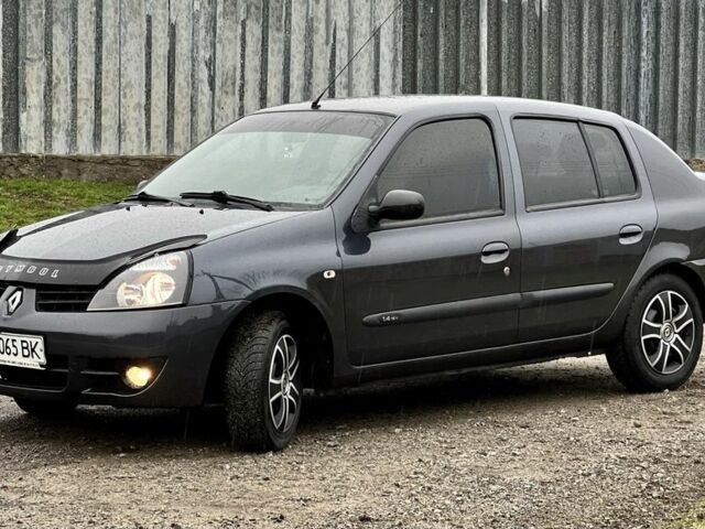 Серый Рено Clio Symbol, объемом двигателя 1.4 л и пробегом 75 тыс. км за 3950 $, фото 5 на Automoto.ua