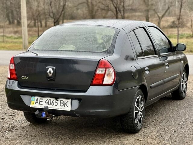 Серый Рено Clio Symbol, объемом двигателя 1.4 л и пробегом 75 тыс. км за 3950 $, фото 15 на Automoto.ua