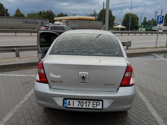 Серый Рено Clio Symbol, объемом двигателя 1.4 л и пробегом 261 тыс. км за 2600 $, фото 2 на Automoto.ua