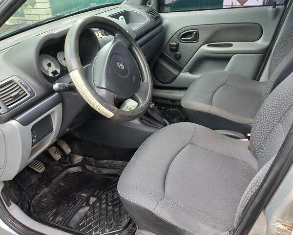 Сірий Рено Clio Symbol, об'ємом двигуна 1.4 л та пробігом 96 тис. км за 4200 $, фото 7 на Automoto.ua
