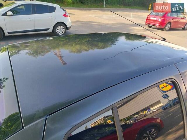 Сірий Рено Clio Symbol, об'ємом двигуна 1.39 л та пробігом 300 тис. км за 2200 $, фото 3 на Automoto.ua