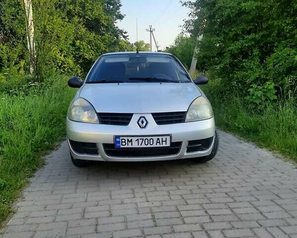 Серый Рено Clio Symbol, объемом двигателя 1.39 л и пробегом 220 тыс. км за 2450 $, фото 2 на Automoto.ua