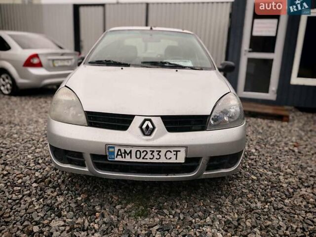 Серый Рено Clio Symbol, объемом двигателя 1.4 л и пробегом 200 тыс. км за 2300 $, фото 6 на Automoto.ua
