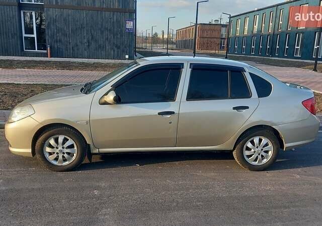 Серый Рено Clio Symbol, объемом двигателя 1.4 л и пробегом 250 тыс. км за 3600 $, фото 9 на Automoto.ua