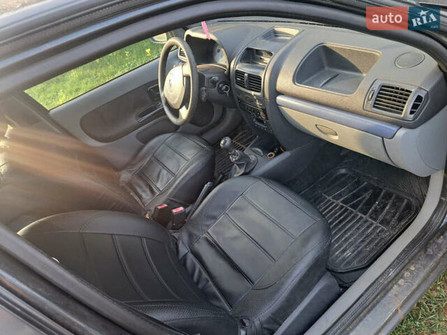 Серый Рено Clio Symbol, объемом двигателя 1.4 л и пробегом 260 тыс. км за 2600 $, фото 5 на Automoto.ua