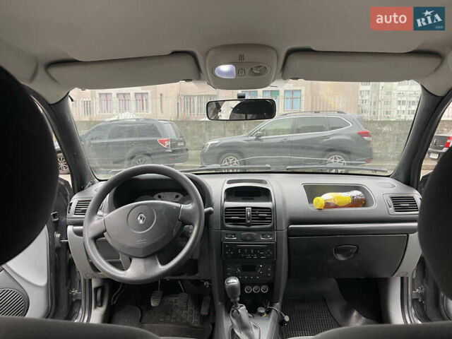 Сірий Рено Clio Symbol, об'ємом двигуна 1.4 л та пробігом 188 тис. км за 3000 $, фото 4 на Automoto.ua
