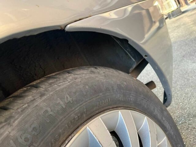 Сірий Рено Clio Symbol, об'ємом двигуна 1.4 л та пробігом 177 тис. км за 2491 $, фото 16 на Automoto.ua