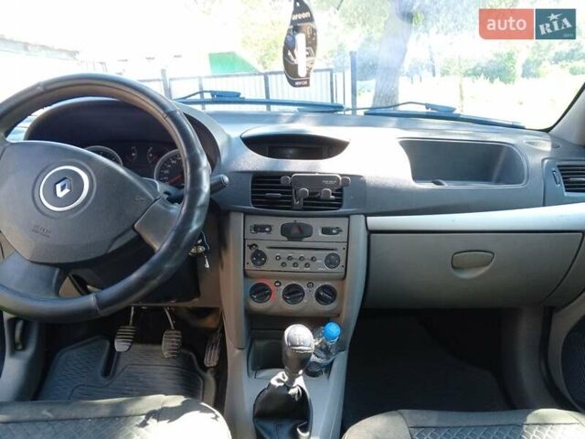 Сірий Рено Clio Symbol, об'ємом двигуна 1.4 л та пробігом 348 тис. км за 3400 $, фото 21 на Automoto.ua