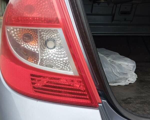 Серый Рено Clio Symbol, объемом двигателя 1.4 л и пробегом 202 тыс. км за 4999 $, фото 36 на Automoto.ua