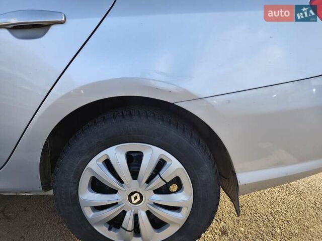 Сірий Рено Clio Symbol, об'ємом двигуна 1.4 л та пробігом 229 тис. км за 4900 $, фото 6 на Automoto.ua